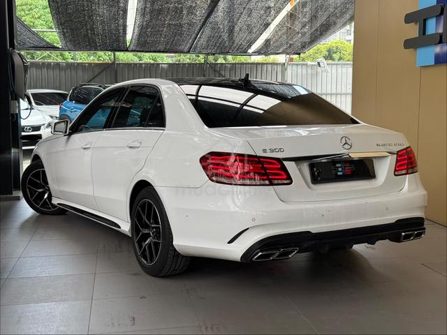 2015 Mercedes Benz E300 2.1 AMG HYBRID W212 - 5