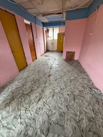 Rumah Pangsa Kulai 1