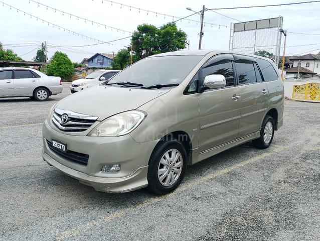TOYOTA INNOVA 2.0 AUTO G SPEC Kondisi Cemerlang  - 1