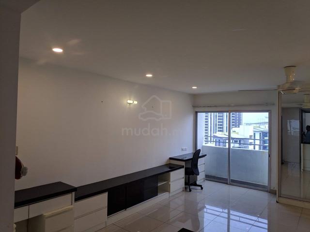 Domain 5 Apartment 1