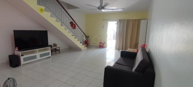 Selayang Mulia Double Storey For Rent 1