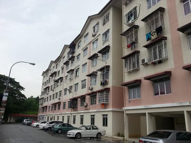 Pangsapuri Adalia 1