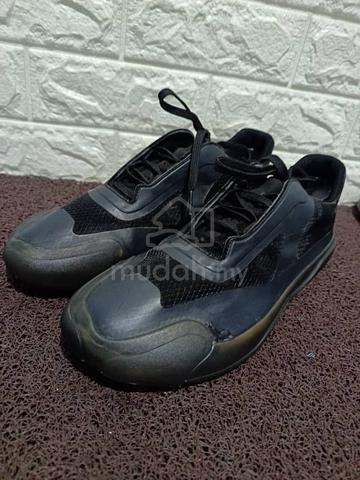 uk8 Adidas x Prada A+P Luna Rossa - photo 2 of 6
