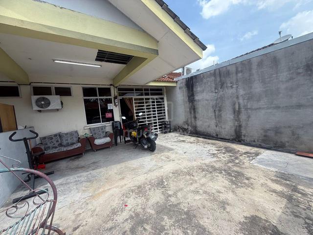 Teres Setingkat Taman Ipil, Nibong Tebal Penang. 1