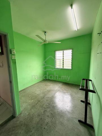 Enggang Apartment 1
