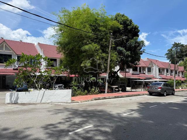 FULL LOAN Townhouse Pearl Hill Tanjung Bungah Tanjung Tokong FULL RENO 1
