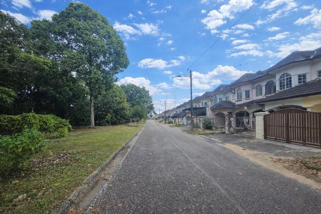 Full Loan_Unblock View_Bandar Putra Jalan Nuri_Double Storey 22x70ft 1