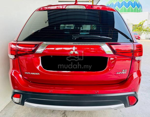 Mitsubishi Outlander 2.0L High Spec 7 Seater - 4