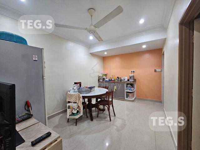 Facing Open! Tiptop Renovation Double Storey Hse Kota Kemuning Liparis 3
