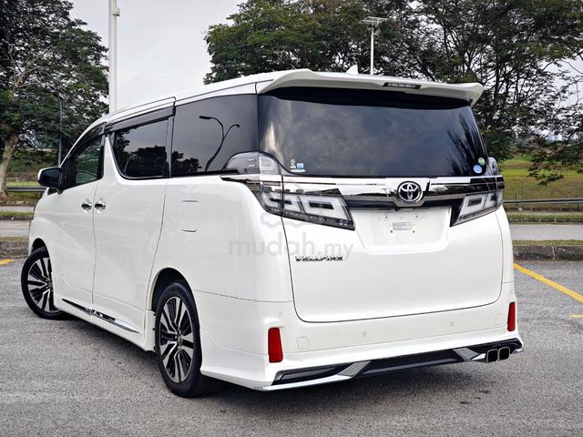 Toyota VELLFIRE 2.5 ZG JBL (A) - 2