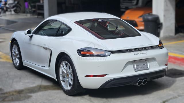 2022 Porsche 718 2.0 CAYMAN (50075) - 3