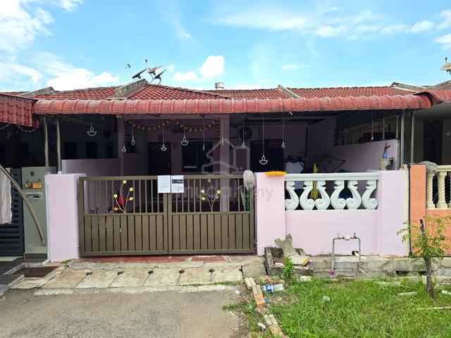 Single Storey House At Taman Pinggiran Saujana, Batu Gajah, Perak. 1