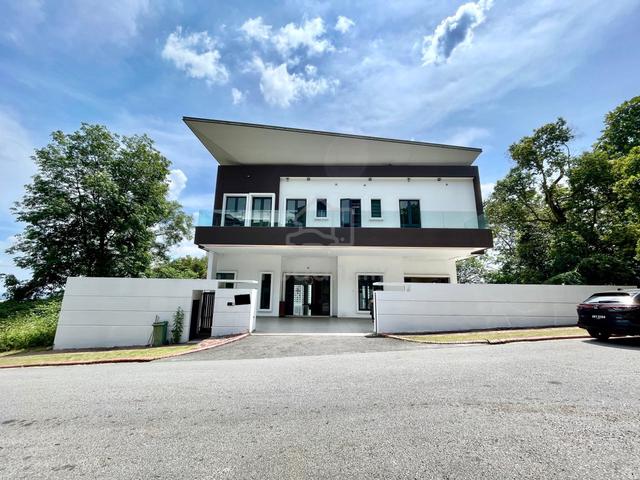 LUXURY MANSION ‼️ 4 Storey Twin Bungalow Country Heights, Damansara 1