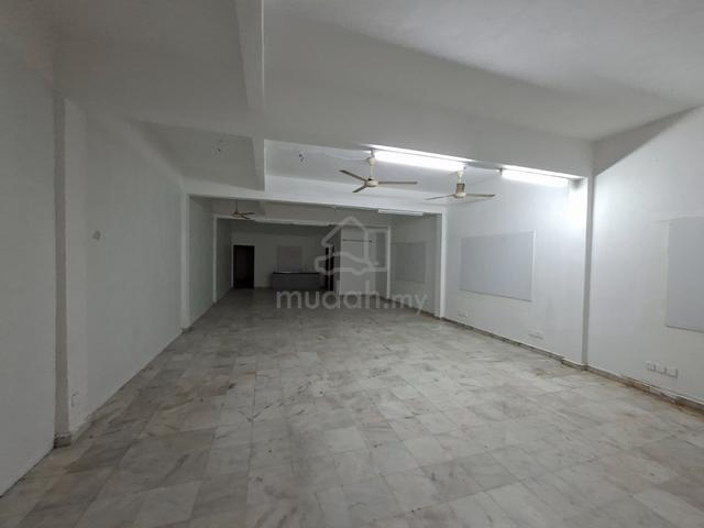 Cheras kpg batu 9 ground floor store / warehouse for rent 1
