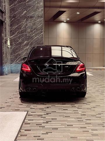2019 Mercedes Benz C300 2.0 AMG LINE (CKD) (A) - 2