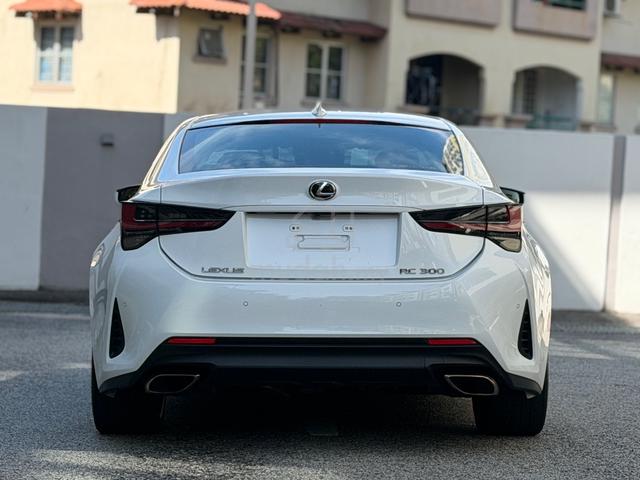 2021 Lexus RC 300 2.0 F-SPORT - 4