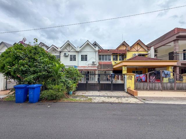 (FACING OPEN) Double Storey Terrace Seksyen 19 Shah Alam 1