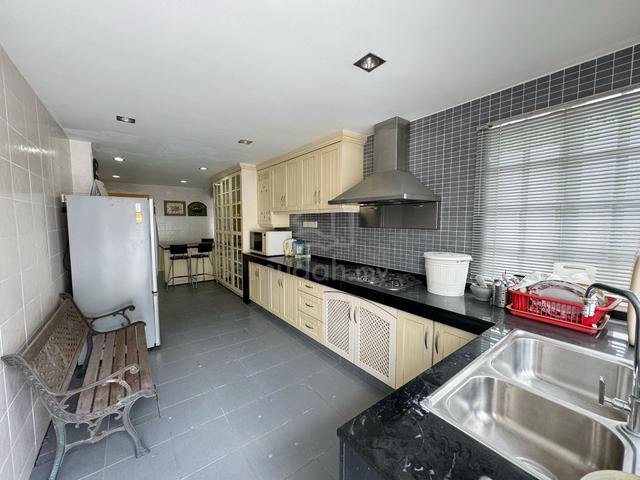 5 ROOMS 2 Storey SS19 22x95 SS 19 Subang Jaya 5