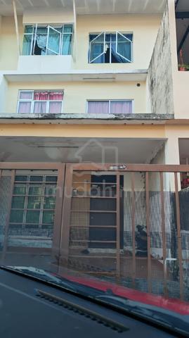 jalan scientax jaya Senai 1