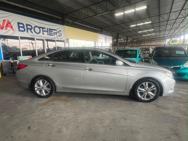 2011 Hyundai SONATA 2.0 GLS NF (A) - 2