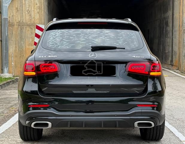 2020 Mercedes Benz GLC300 2.0 AMG (BENZ WARRANTY) - 4