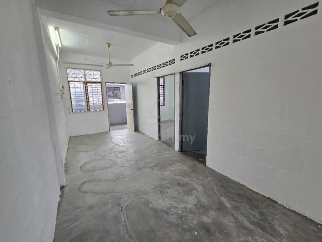 FLAT TAMAN CENGAL UTAMA AMPANGAN SEREMBAN | 3 Bilik | FREEHOLD 1