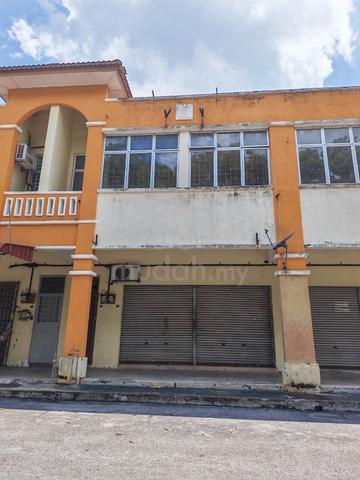 Facing SPA Invest Cheng Paya Emas FREEHOLD Below Value 2sty Shoplot 1