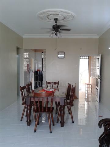 Eden Seaview 1