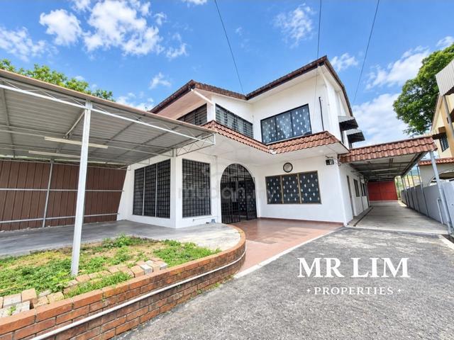 CHEAPEST! (GREENLANE) Island Park 2sty Semi D (5050sf) BIG COMPOUND 1