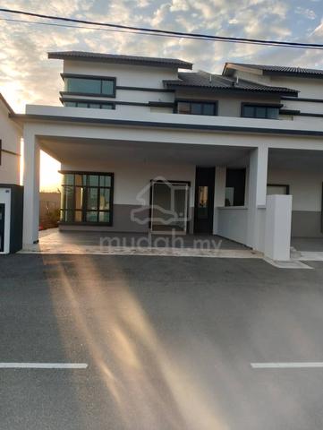 Semi-D Double Story house  1