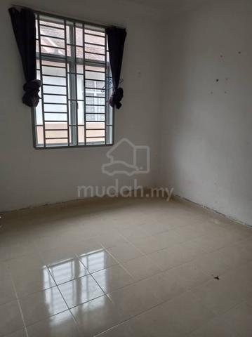 rumah sewa  5