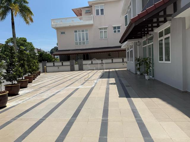Lintang Minden , 3 storey Bungalow for sale - la 5900sf ,CORNER unit 1
