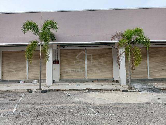 Shop Lot for sell in Tangkak 1