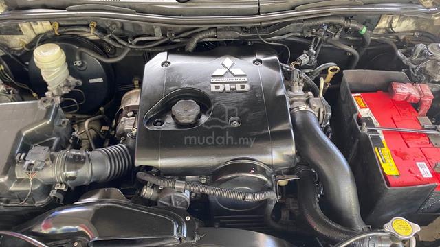 2011 Mitsubishi PAJERO 2.5 SPORT VGT (A) - 5