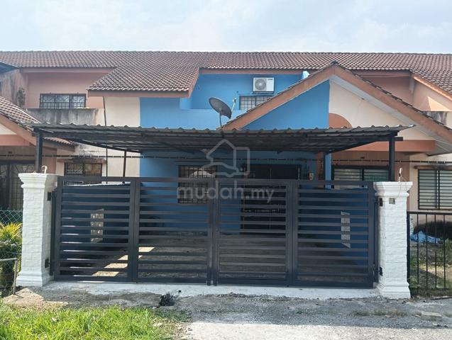 Rumah Teres 1.5 tingkat untuk disewa 1