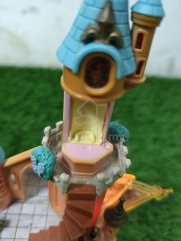 Carousel Image
