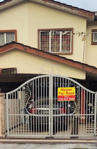 House for rent in Taman Selayang Mulia 1