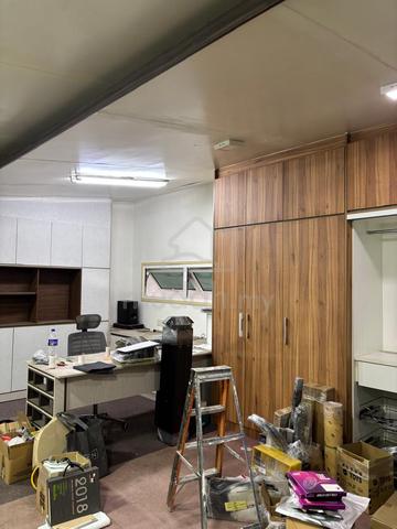 Cheap! Cheap! Cheap! 1 storey link factory for rent at Puchong Utama 1