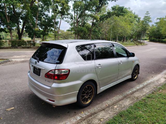 2001 Toyota IPSUM 2.4 VVTI (A) - 2