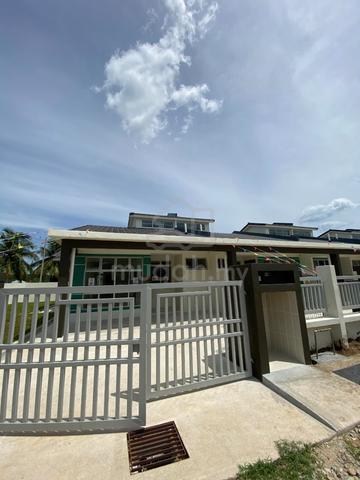 Rumah Teres Setingkat Residensi Sedili 1