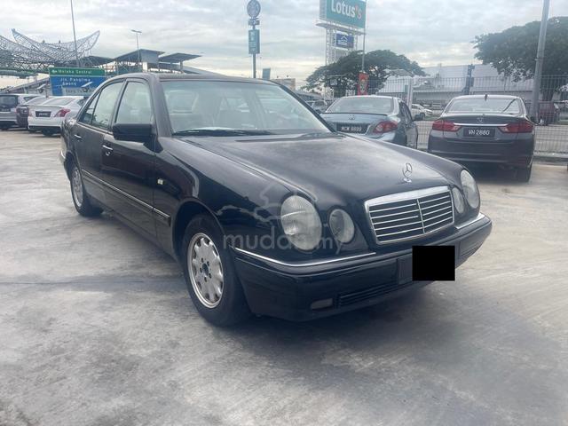 1999 Mercedes Benz E-CLASS 2.4 240 CLASSIC (CKD) - 2