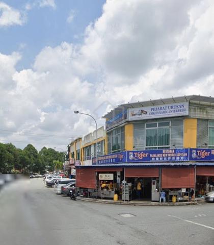 Klang parkland shop 1
