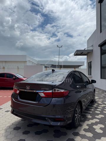 2018 Honda CITY 1.5 V FACELIFT (A) - 4