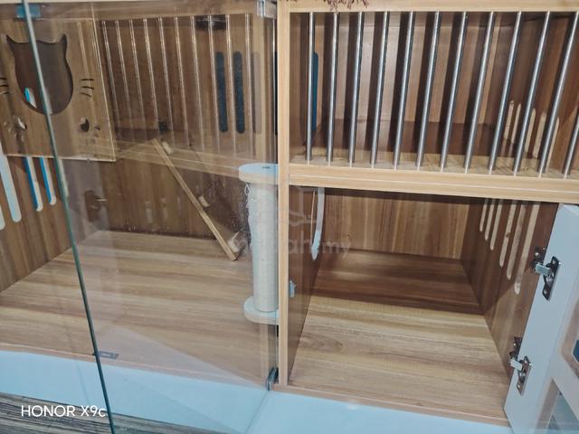 Carousel Image