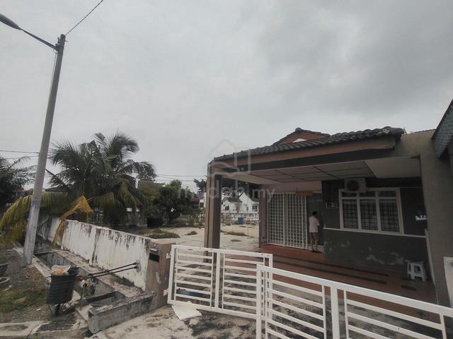 Taman Nakhoda Bestari Lumut Single Storey Terrace Corner Lot 1