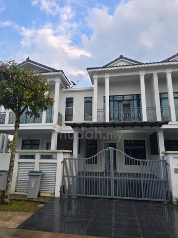 Masai Double Storey House4+4 For Rent With Partial Furnish、G&G 1