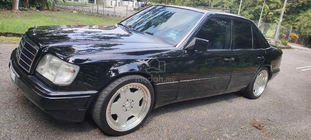 1995 Mercedes Benz E-CLASS 2.8 280 (CKD) W124 (A) - 2
