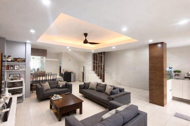 Bukit Indah Avenue 8 Full Renovated End Lot Double Storey House 1