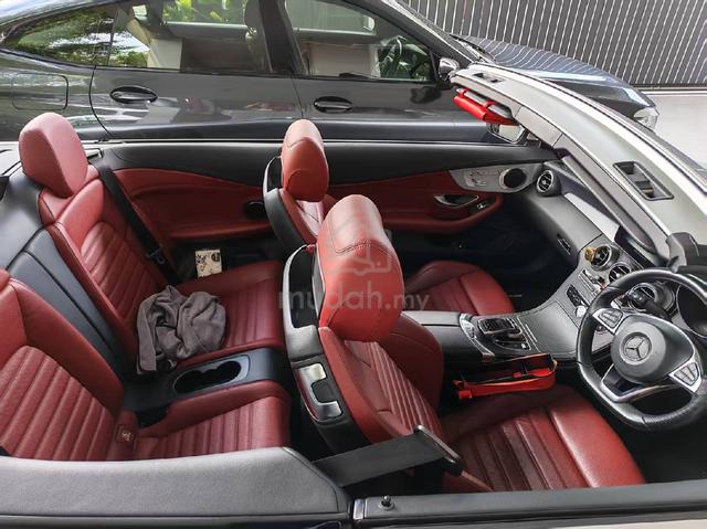 Mercedes-Benz cabriolet  - 1