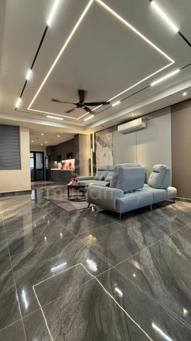 Bandar Botanic Penaga Armaya 3 Storey House Fully Renovated 1